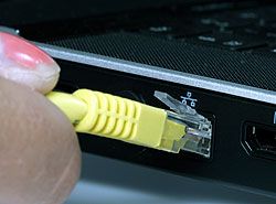 DSL Internet Geschwindigkeit Vertrag Laufzeit