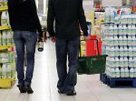 Mit ihren Eigenmarken blasen Discounter wie Aldi und Lidl zum Angriff auf die klassischen Markenprodukte